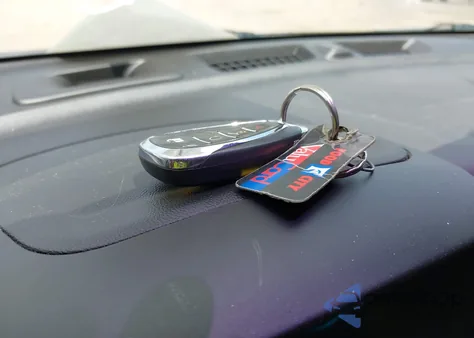 2020 Chevrolet Equinox Awd Lt 2.0L Turbo z USA, uszkodzony, nr VIN 3GNAXVEXXLL334179